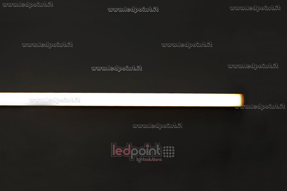 Barra led ricondizionata 17x15mm bianco caldo 2400-2600K IP64 24V 1465mm c.c. Barra led ricondizionata 17x15mm bianco caldo 2400-2600K IP64 24V 1465mm c.c.